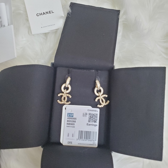 Chanel  golden/crystal 2021 costume earrings - Picture 6 of 15